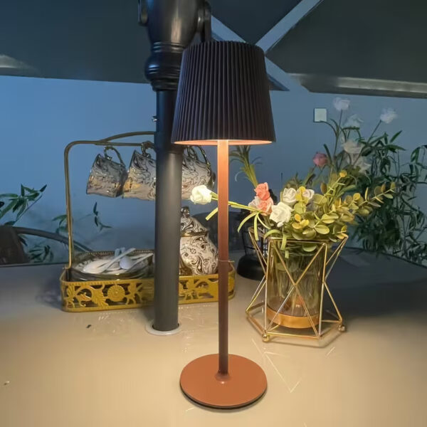 Lampa na dodir